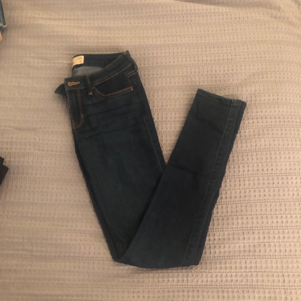 Skinny jeans
